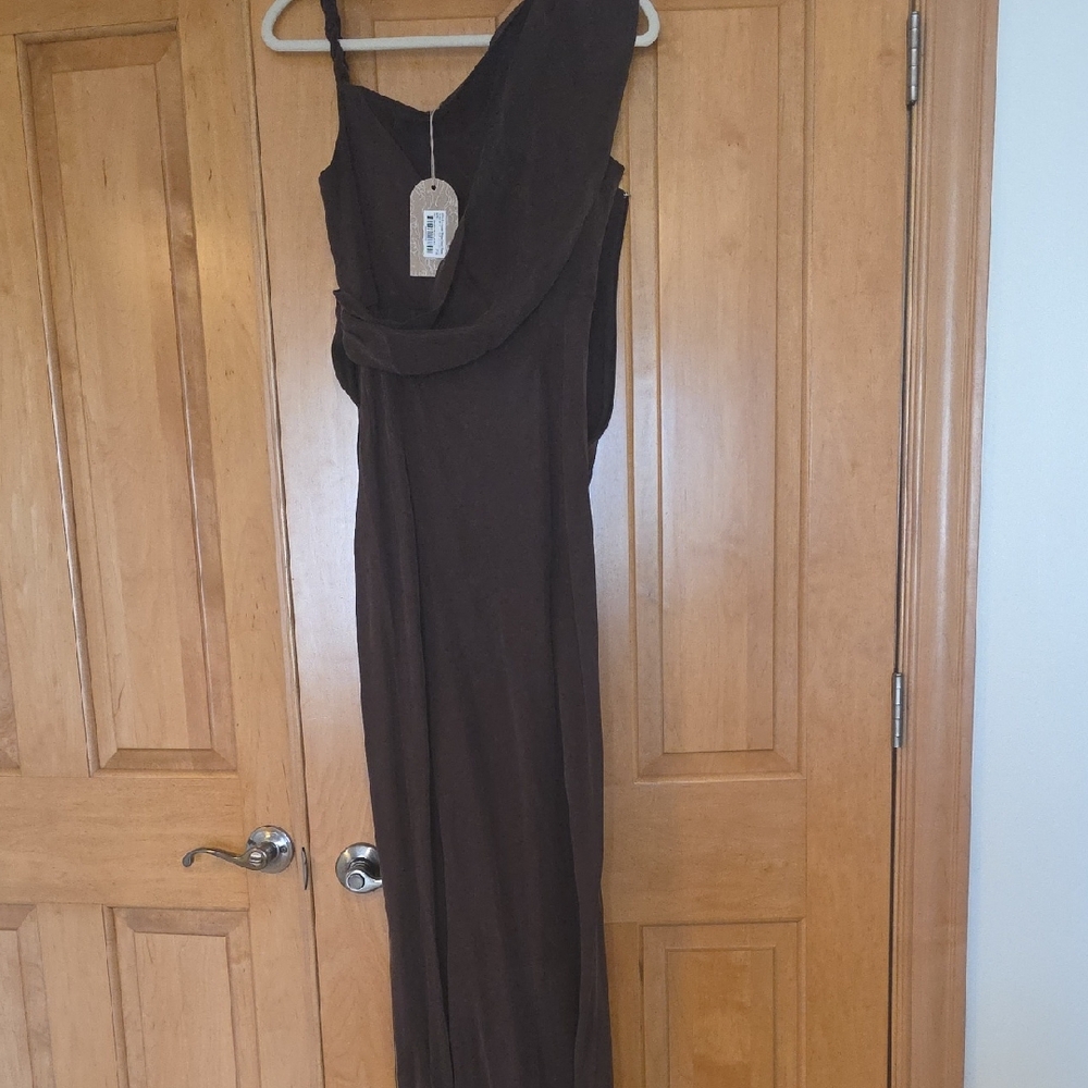 Elegant Meshki Evening Dress